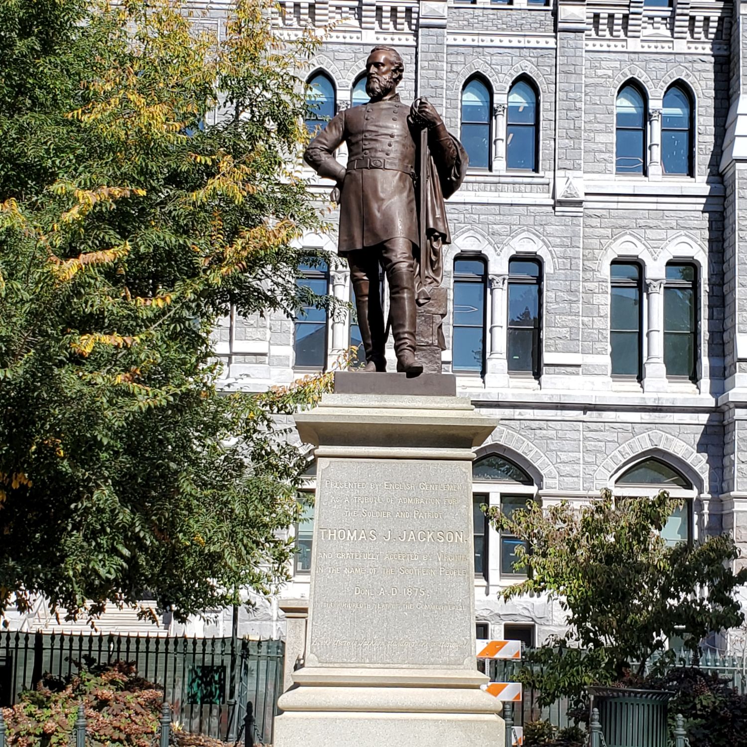 Gov Buildings and Capital 